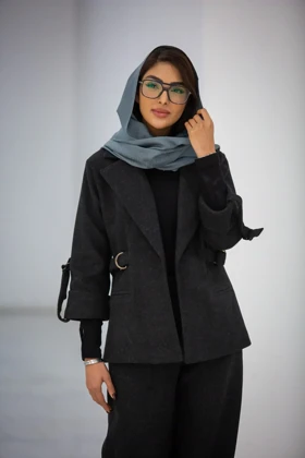 کت زنانه فوتر بغل سگک دار (مشکی)