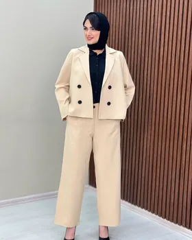 کت و شلوار کوتاه