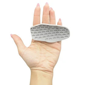 پد محافظ و ضد لغزش دست سیلیکونی مدل Max Grip Pad-404K1331 بسته دو عددی کیف دار (طوسی)