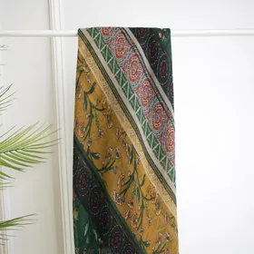 شال گل‌دار 17015