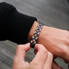 دستبند مغناطیسی مگنت آریکس wooden7 مدل u-10024