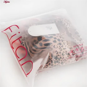 مایو زنانه مدل پشت بندی پلنگی رنگ قهوه ای پددار فیتن فرخ زادی کد 5289-297-1