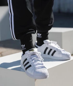 کتانی آدیداس سوپراستار