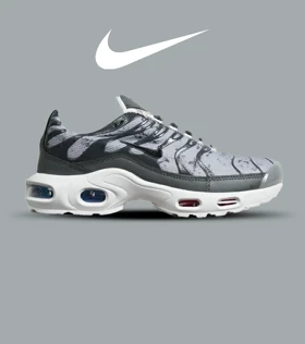 کفش کتانی مردانه و زنانه سفید طوسی NIKE AirMax Plus TN Ultra مدل 7031