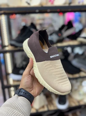 کتانی اسکیچرز رنگ کرم قهوه ای زنانه و مردانه