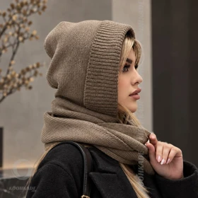 هود شال بافت مدل Winter Muse (نسکافه ای)