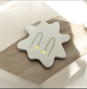 گوشواره بخیه ای طرح لب کد 3337034
