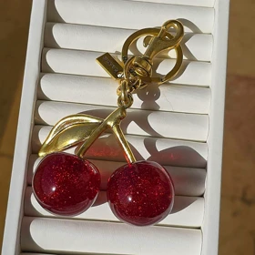 چارم بگ مستر کوالیتی cherry