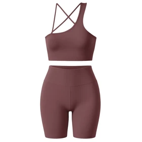 ست نیم‌تنه و شلوارک ورزشی زنانه رنگ کالباسی ماییلدا مدل 5409-7106