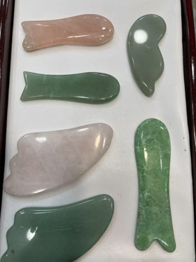 گواشا سنگی