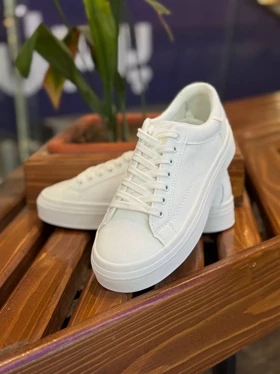 ونس بیسیک زارا