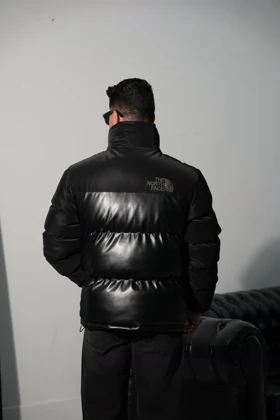 کاپشن نورث فیس