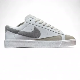 بلیزر سفید طوسی