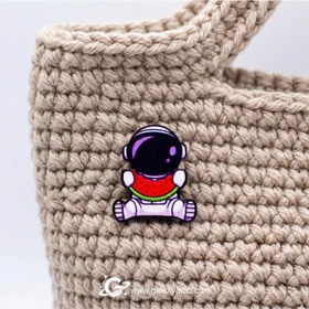 پیکسل فضانورد با تم یلدا