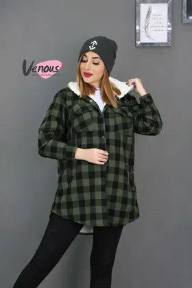 پالتو چهارخونه داخل ببعی