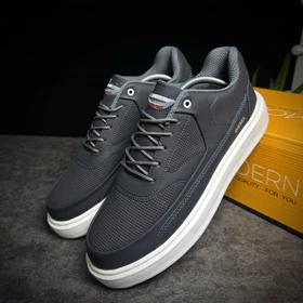 ونس دیزل بزرگ پا