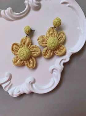 گوشواره گل زرد پارچه ای