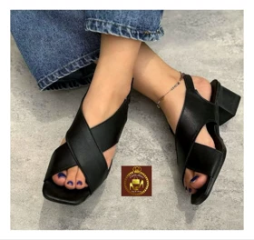 صندل پاشنه‌دار تابستانه زنانه