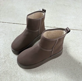 نیم بوت پشمی اگ زنانه 2