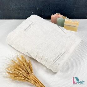 حوله استخری ویتو رنگ شیری