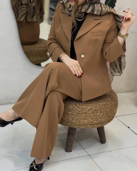 کت و شلوار بهاره پارچه‌ای