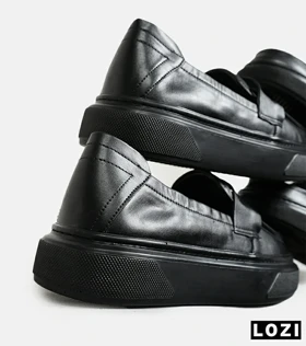 کفش مردانه مشکی Bottega Veneta