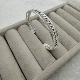 بنگل مدل پیچ خورده (نقره ای)