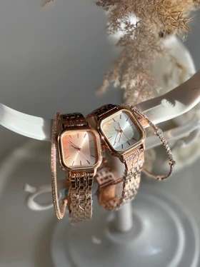 ساعت لاو رز