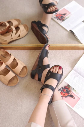 کفش صندل رکابدار زنانه تیبا 113