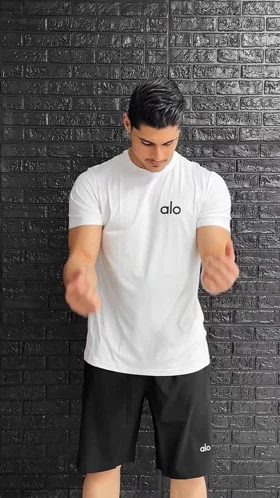 تی‌شرت سوزنی