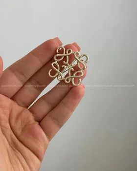 سنجاق سینه لووه loewe