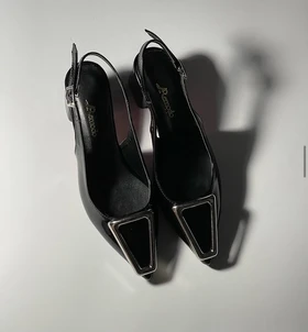 کفش یراق مثلثی