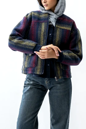 کت جیب‌دار برش‌دار زنانه