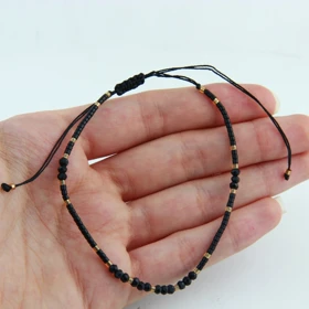 دستبند مهره ای ساده (مشکی)