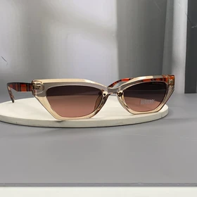 عینک آفتابی زنانه بربری با فریم کائوچو و لنز پلی‌کربنات UV400 Burberry Women