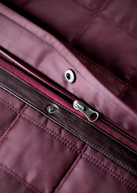 کاپشن کلاسیک کتی زرشکی