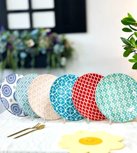 پیش دستی رنگی طرح دار دنی هوم