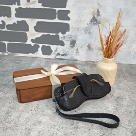 قاب عینک چرم طبیعی مدل فانتزی