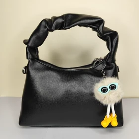 کیف دسته چروک مدل روکوکو همراه با آویز فانتزی