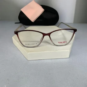 عینک طبی استات tomhill کد gt1060