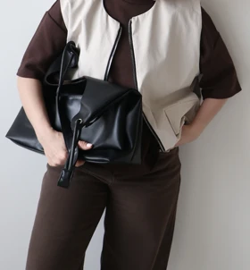 کیف بزرگ میترا