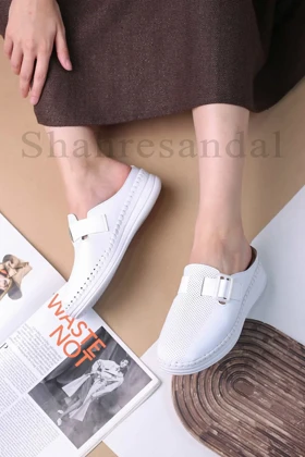 کفش صندل جلو بسته زنانه کد 915