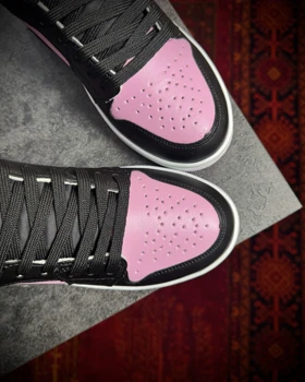 کتانی جردن وان