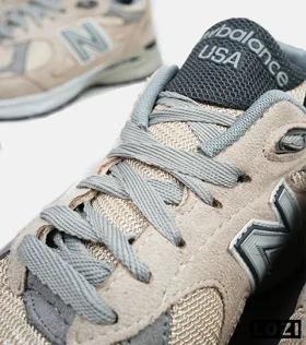 کفش کتانی کرم طوسی NEW BALANCE 990