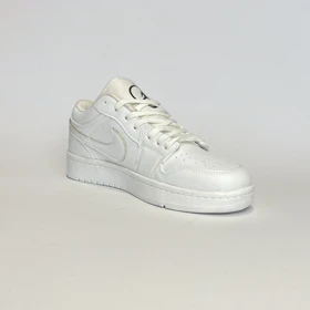 کفش روزمره جردن 1 سفید کیفیت عالی