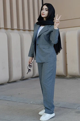 فروش عمده کت و شلوار زنانه قیمت عمده 460 تومان