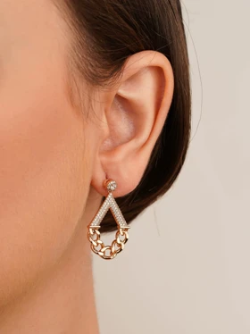 گوشواره میخی نگین‌دار طرح کارتیه فوق العاده خاص و زیبا رنگ طلایی برند ژوپینگ