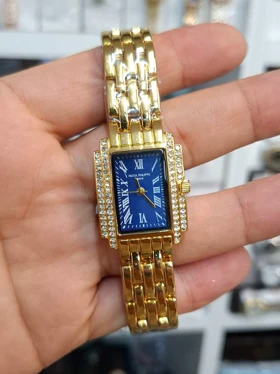 ساعت مچی زنانه پتک فیلیپ Patek Philippe موتور کوارتز باکیفیت و طراحی زیبا (طلائی صفحه آبی)