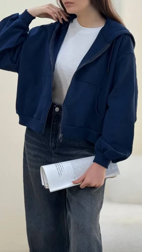 سویشرت تارا