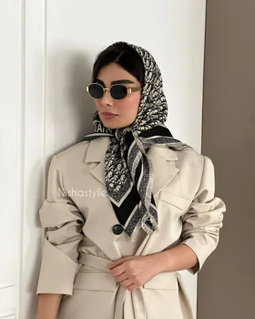 scarf 0217